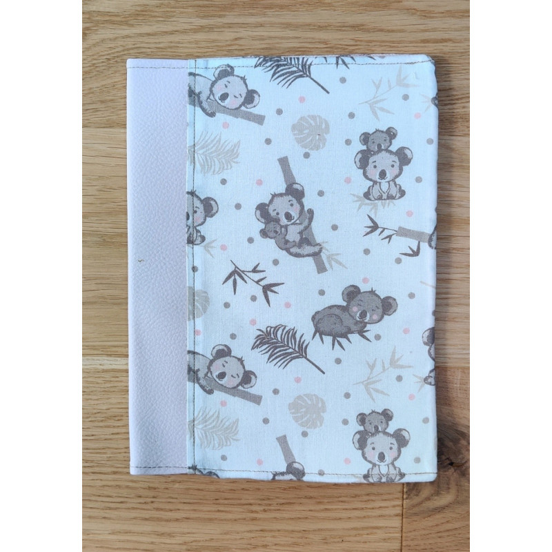 Protège carnet de santé