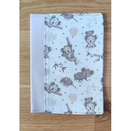 Protège carnet de santé